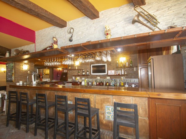 Comercial, Marbesa, R3270835