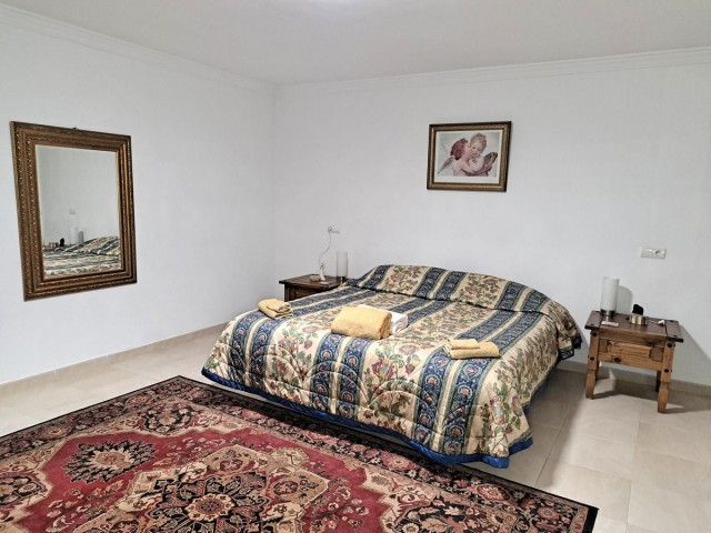Villa avec 4 Chambres  à Alhaurín el Grande