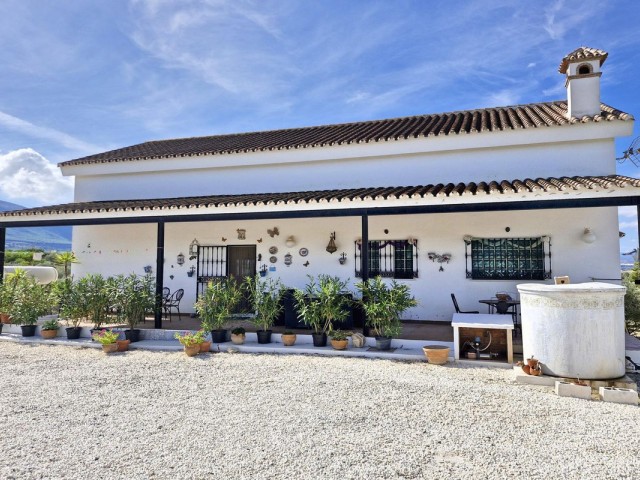 Villa avec 4 Chambres  à Alhaurín el Grande